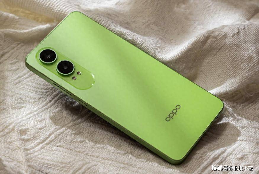 oppo手机哪款性价比高？2025年oppo手机推荐，这五款真香