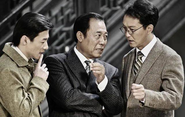 9.5分神剧被翻拍，我已经不敢看了